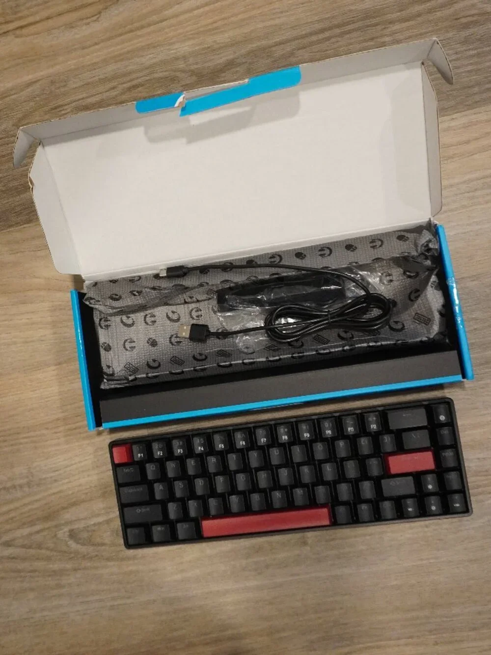 Halo68 Portable Mechanical Gaming Keyboard Black Wired Type-C Compact RGB